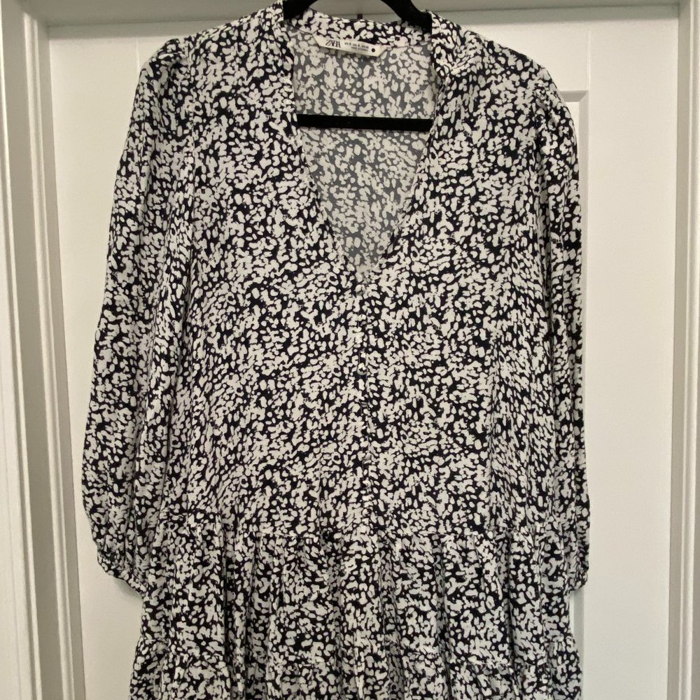 Zara mini dress black and white